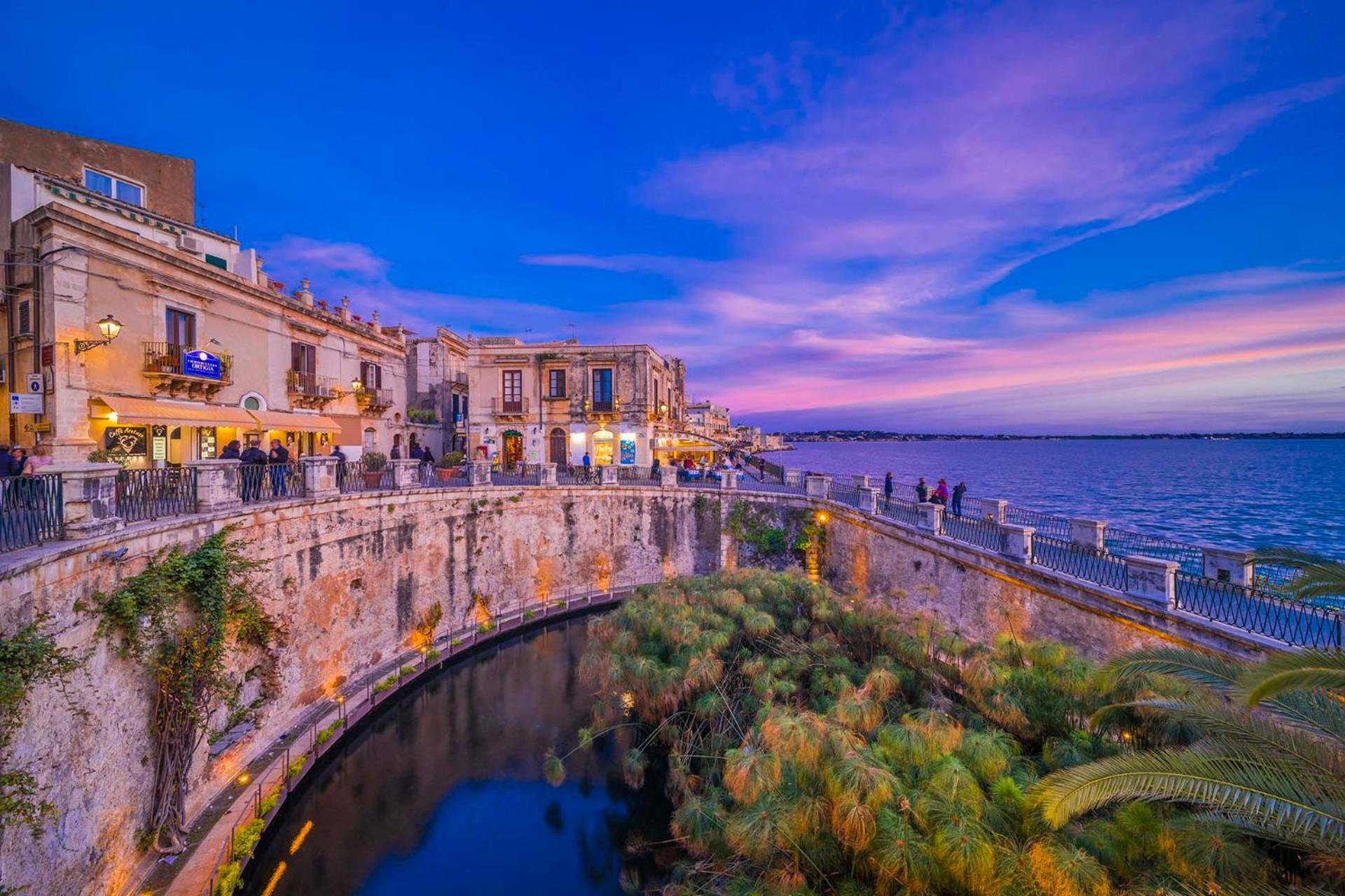 Apartment Casa Titanic Siracusa Syrakus